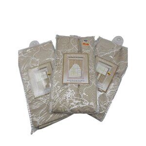 Mandy Embroidery Swag + Tier